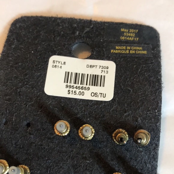 AEROPOSTALE JEWELRY LOT NEW ON CARDS - Picture 9 of 9